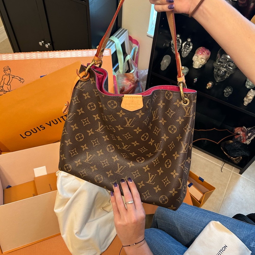 Louis Vuitton graceful handbag